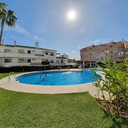 Pueblo Del Parque Avec Belle Terrasse * Benalmadena